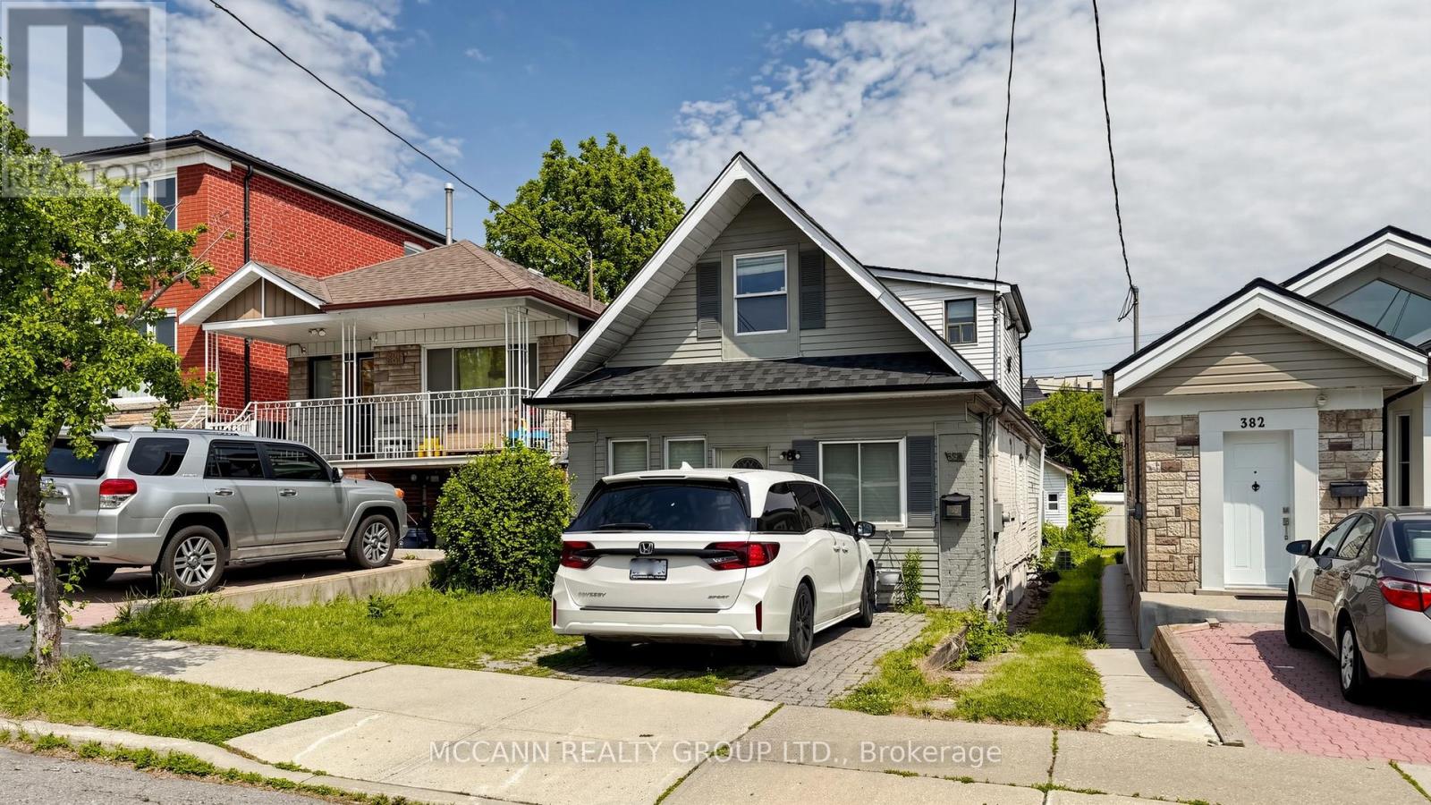 384 Whitmore Avenue, Toronto, Ontario  M6E 2N4 - Photo 2 - W13445150