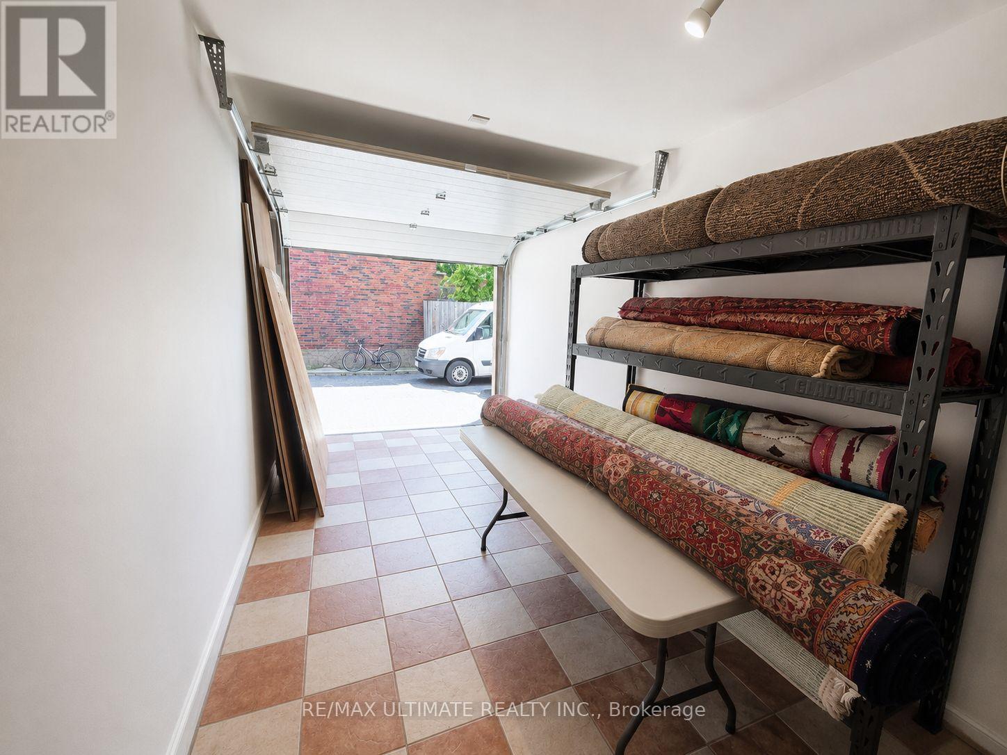 Main - 1547 Dupont Street, Toronto, Ontario  M6P 3S5 - Photo 5 - W13445176