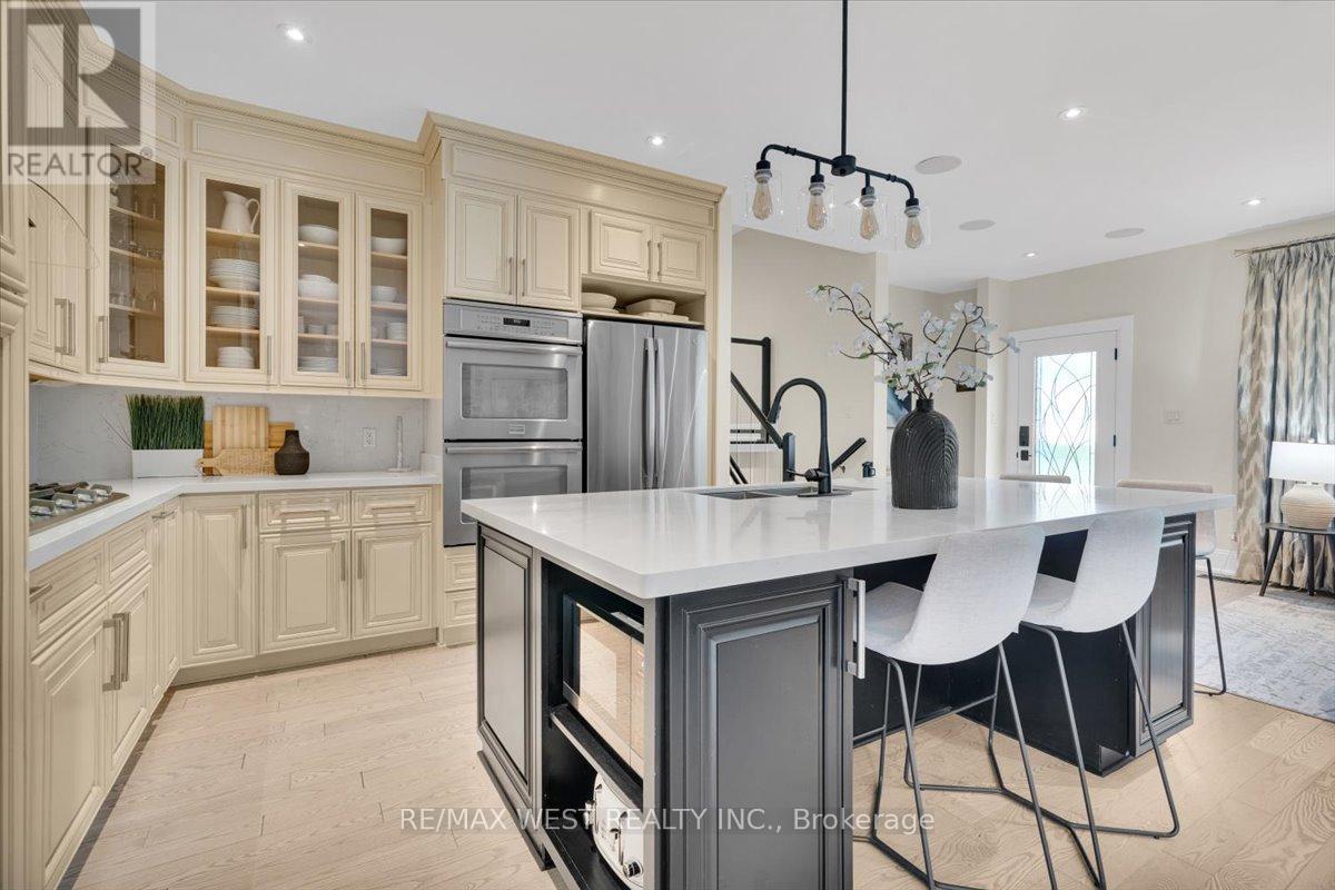 2456 Bridge Road, Oakville, Ontario  L6L 2H1 - Photo 16 - W13445188