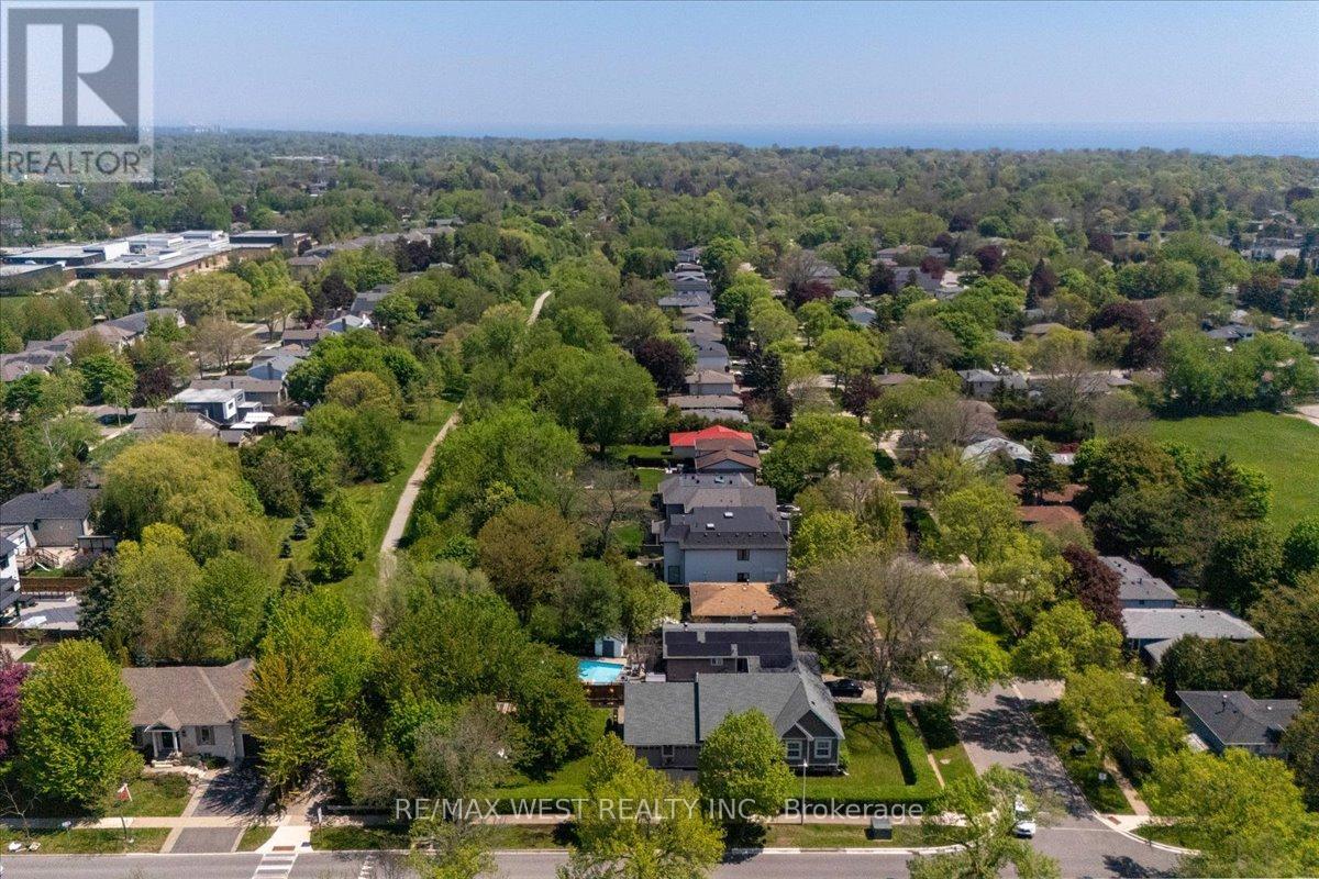 2456 Bridge Road, Oakville, Ontario  L6L 2H1 - Photo 49 - W13445188