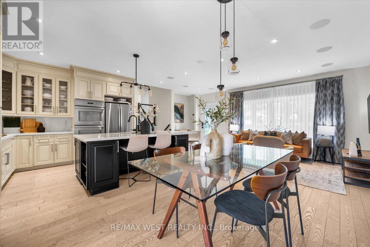 2456 Bridge Road, Oakville, Ontario  L6L 2H1 - Photo 7 - W13445188