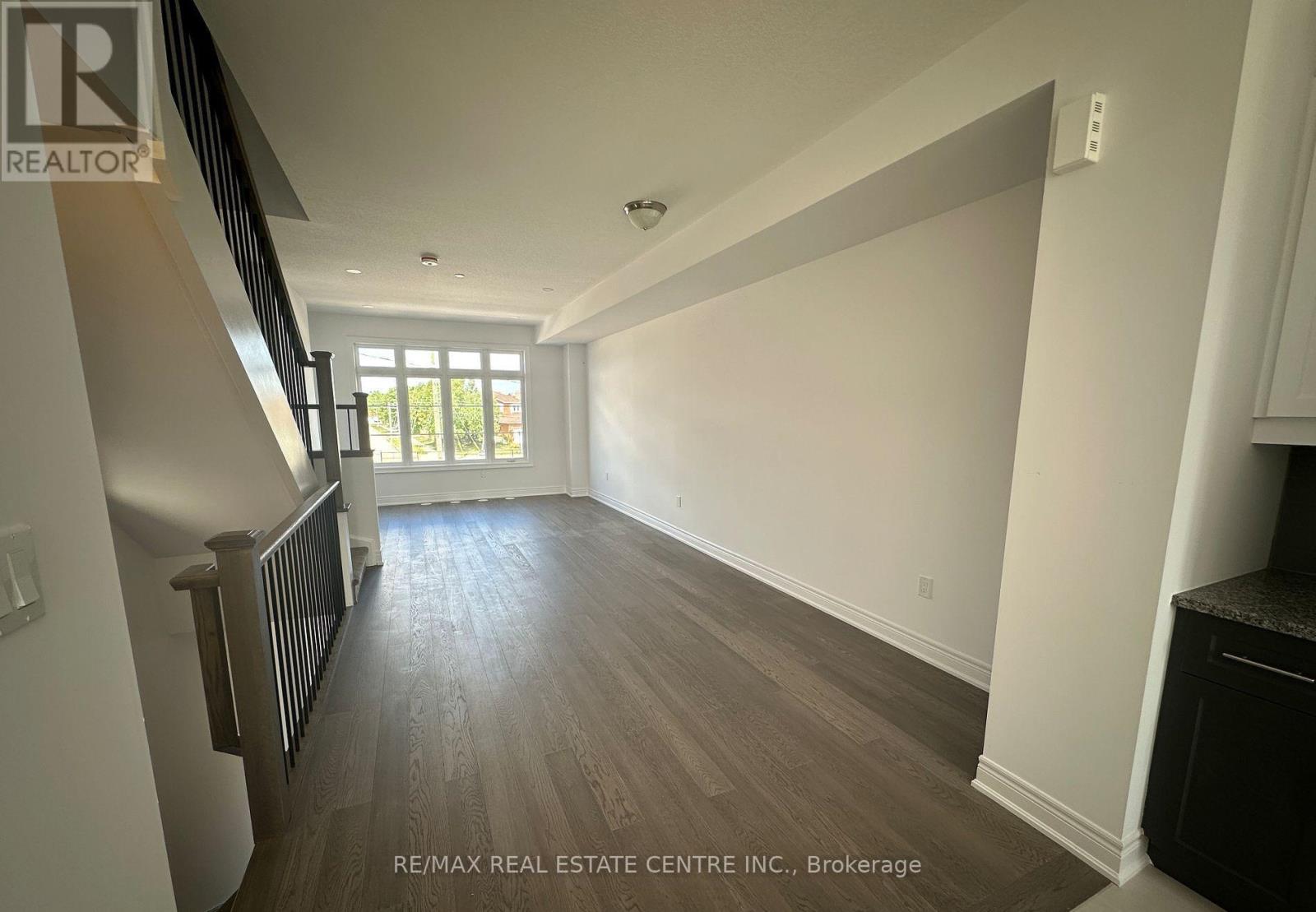 49 - 2140 Trafalgar Road, Oakville, Ontario  L6H 7H2 - Photo 11 - W13445212