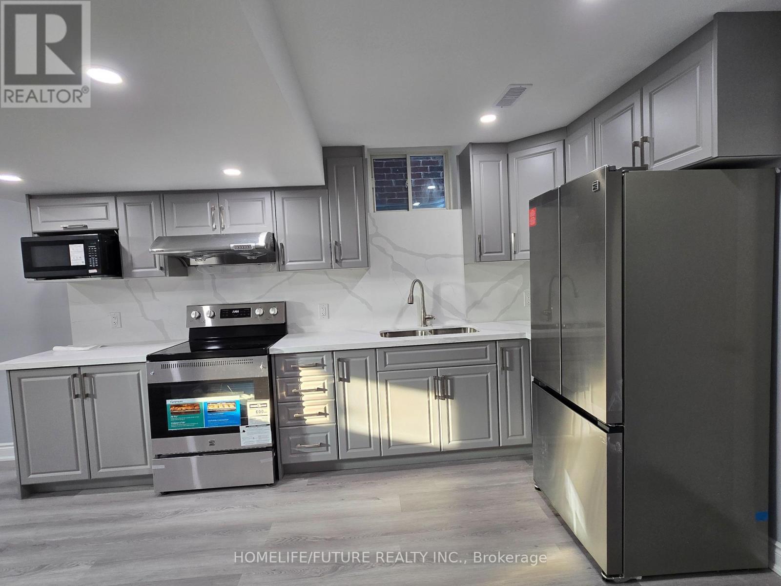 Bsmt - 36 Ventura Avenue, Brampton, Ontario L6Y 4Y8 - Photo 2 - W13445252