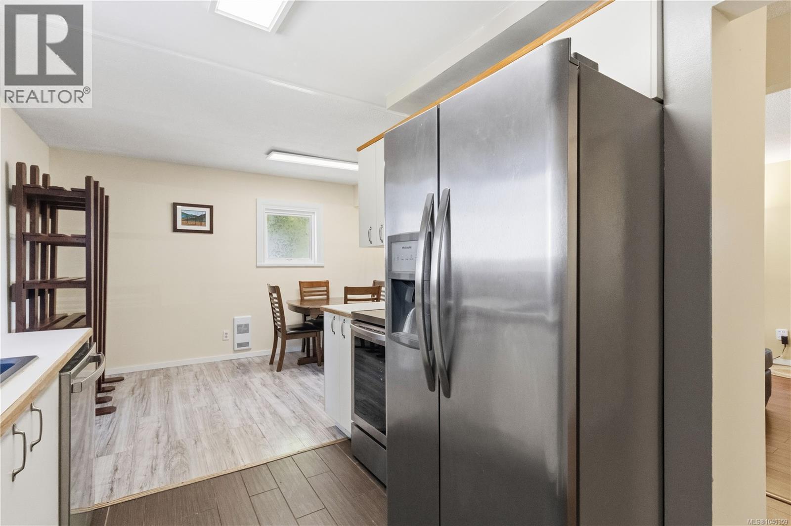 Listing image 13