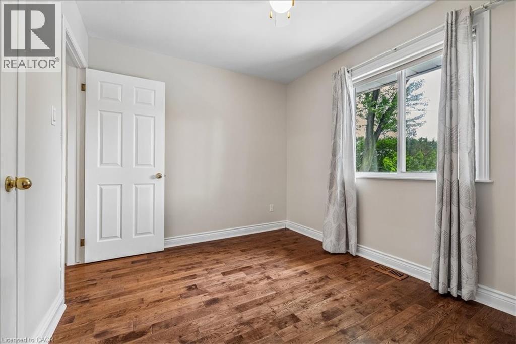 668 Bridle Wood, Burlington, Ontario  L7L 4E1 - Photo 19 - 40826578