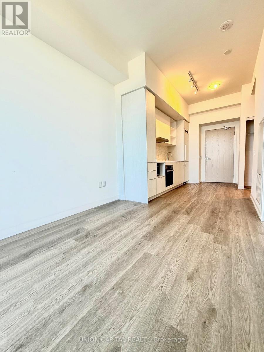 7006 - 55 COOPER STREET, Toronto, Ontario