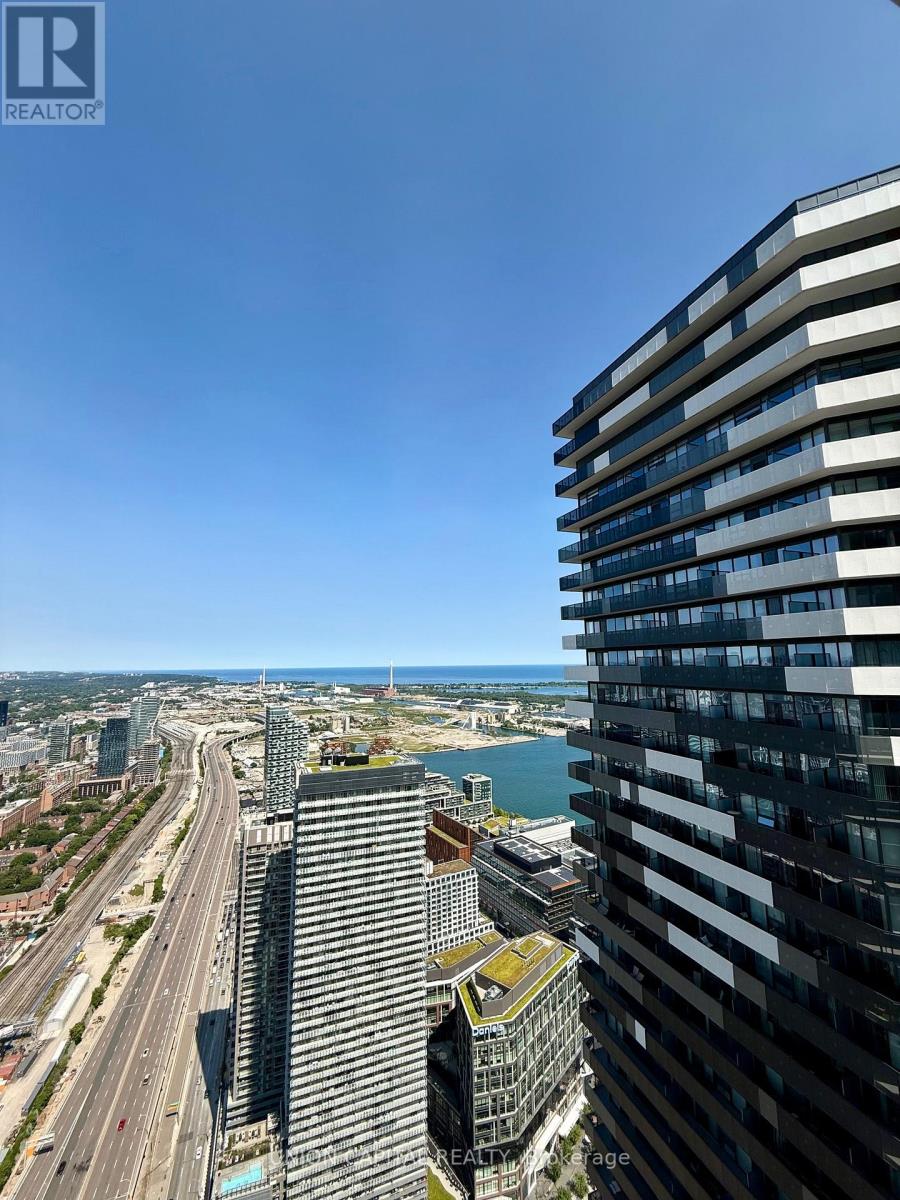 7006 - 55 Cooper Street, Toronto, Ontario  M5E 0G1 - Photo 10 - C13445324