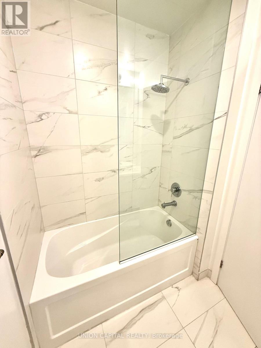 7006 - 55 Cooper Street, Toronto, Ontario  M5E 0G1 - Photo 8 - C13445324