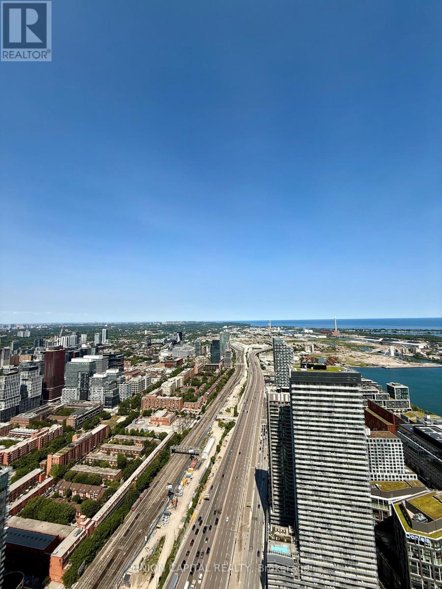 7006 - 55 Cooper Street, Toronto, Ontario  M5E 0G1 - Photo 9 - C13445324