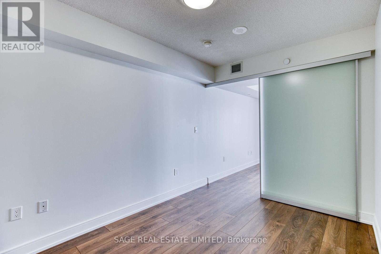 1001 - 89 Mcgill Street, Toronto, Ontario  M5B 0B1 - Photo 17 - C13445358