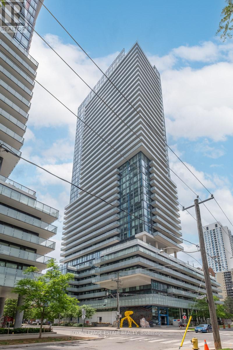 2607 - 161 ROEHAMPTON AVENUE, Toronto, Ontario