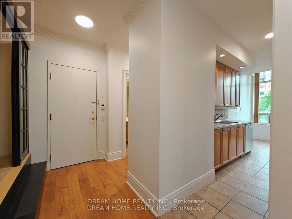 316 - 10 Northtown Way, Toronto, Ontario  M2N 7L4 - Photo 4 - C13445416