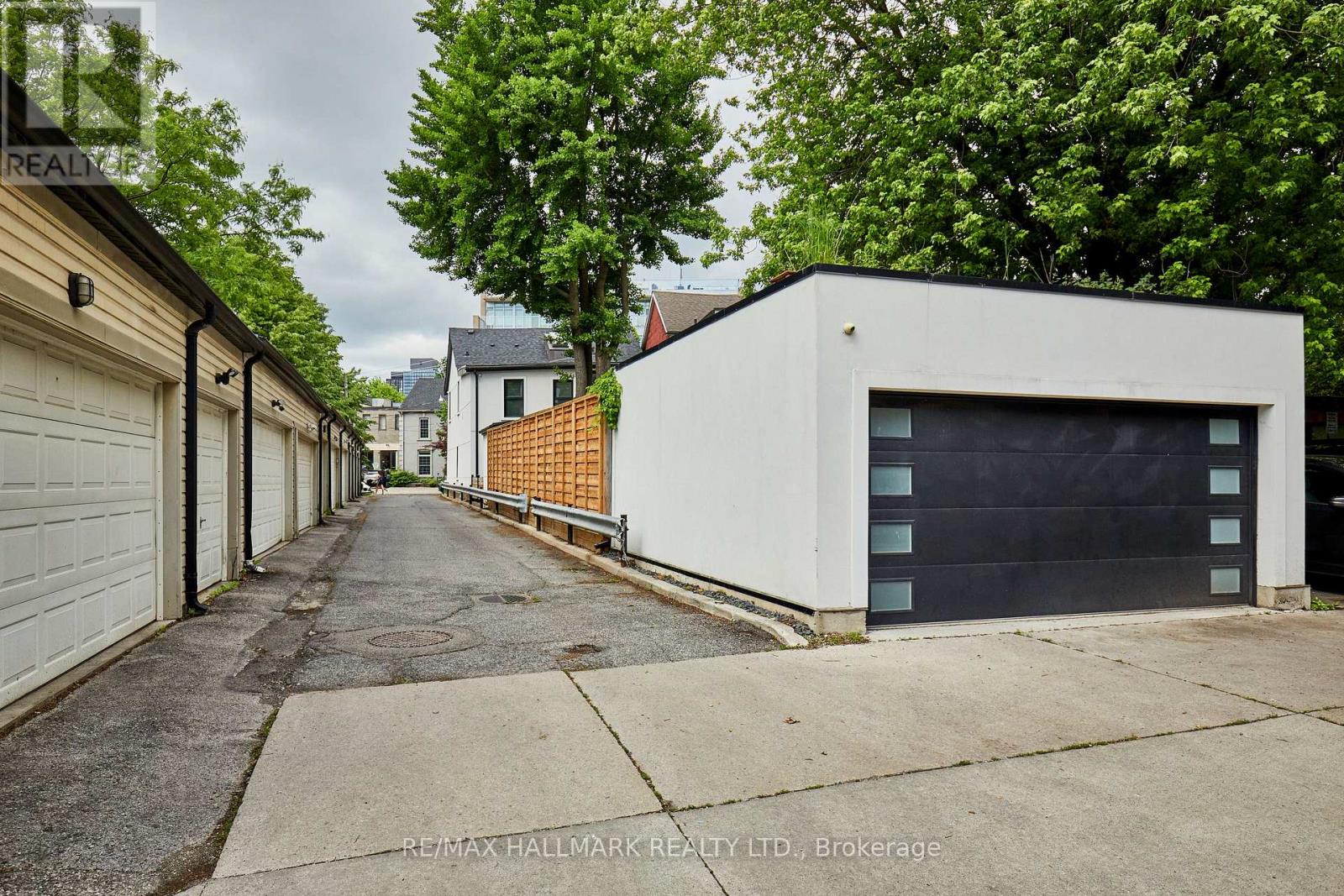 49 Sumach Street, Toronto, Ontario  M5A 3J6 - Photo 50 - C13445438