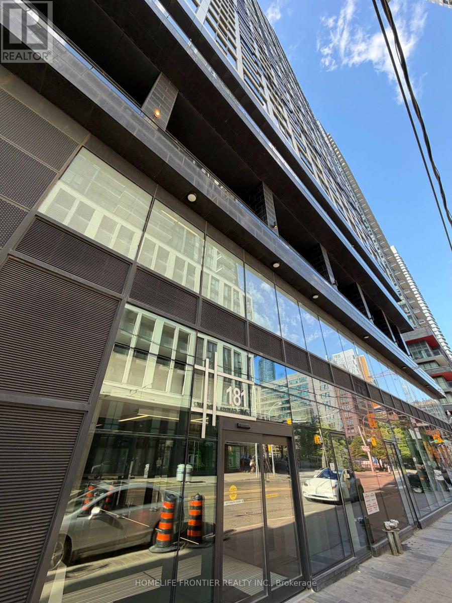 5601 - 181 Dundas Street E, Toronto, Ontario  M5A 0N5 - Photo 2 - C13445538
