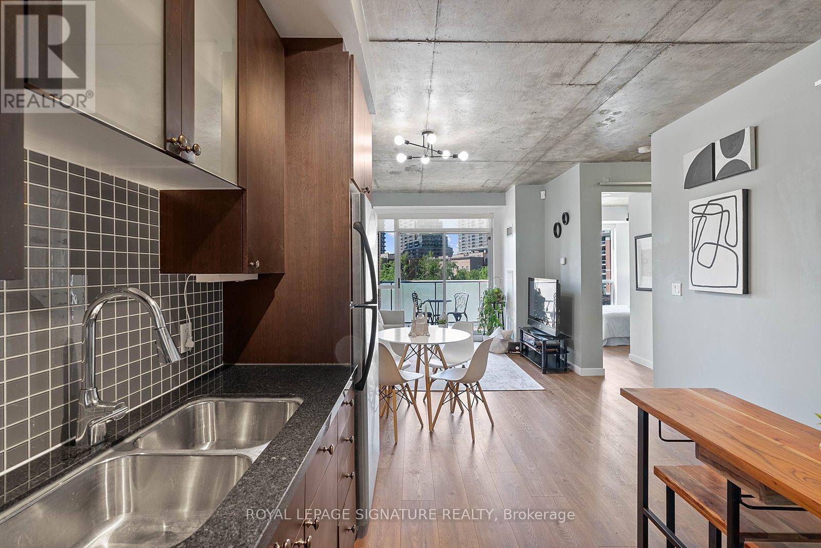 411 - 1 Shaw Street, Toronto, Ontario  M6K 0A1 - Photo 9 - C13445580