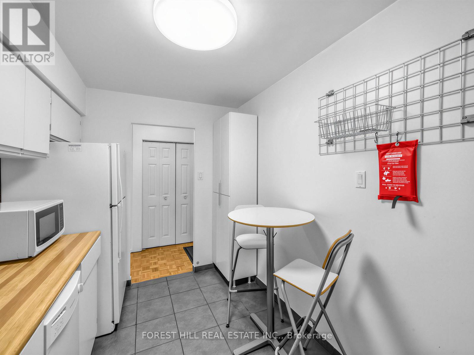 446 - 53 Mccaul Street, Toronto, Ontario M5T 2W9 - Photo 14 - C13445600