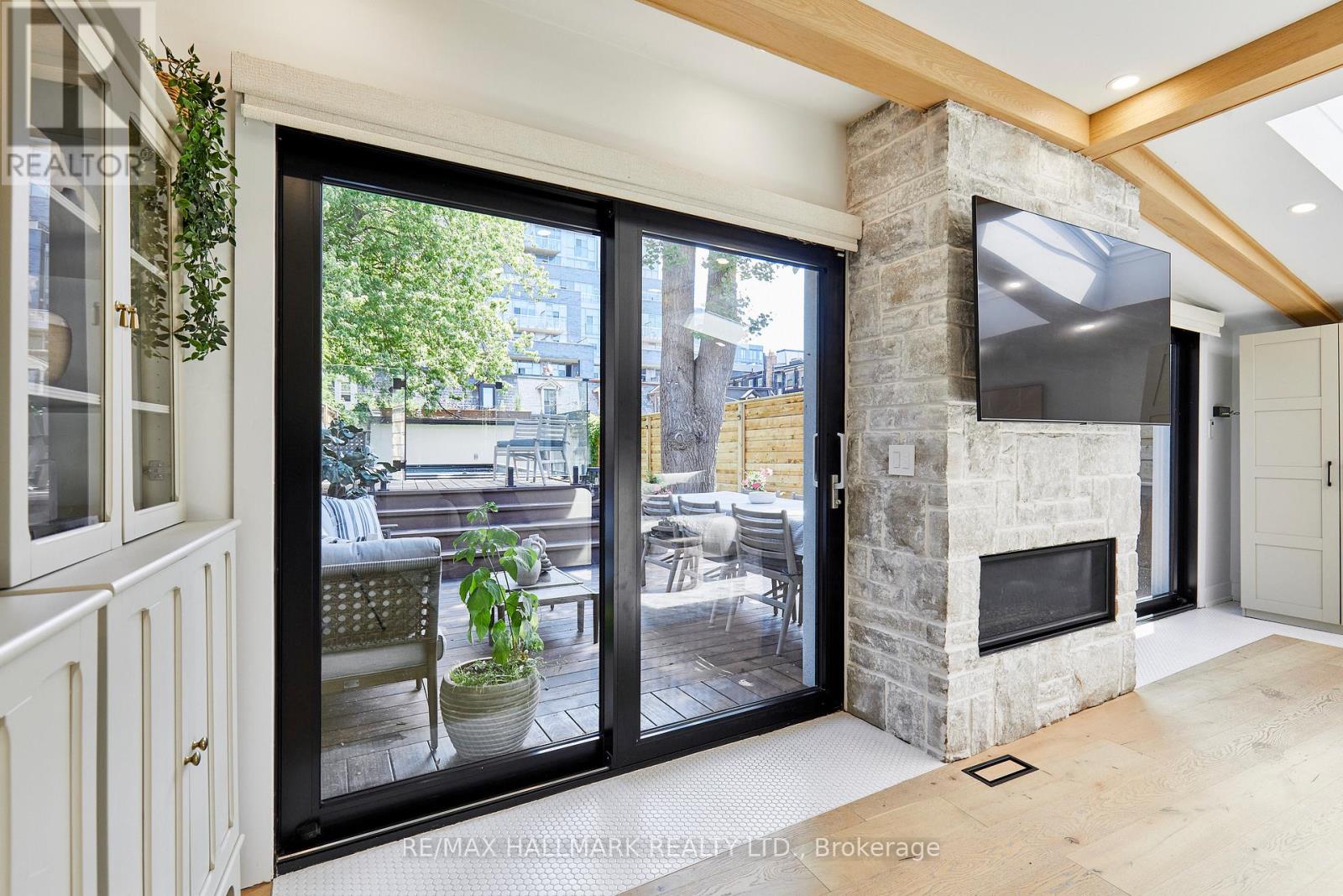 49 Sumach Street, Toronto, Ontario  M5A 3J6 - Photo 20 - C13445438