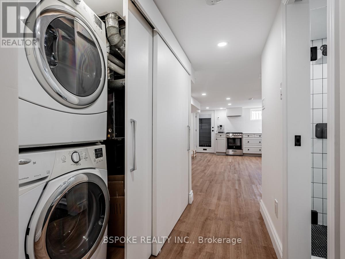 Bsmt - 4 Hartford Avenue, Toronto, Ontario  M4L 1N9 - Photo 16 - E13445354
