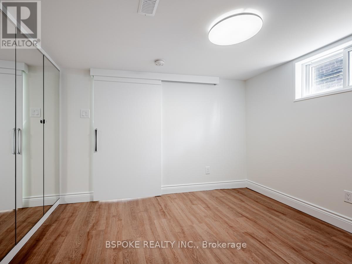 Bsmt - 4 Hartford Avenue, Toronto, Ontario  M4L 1N9 - Photo 22 - E13445354