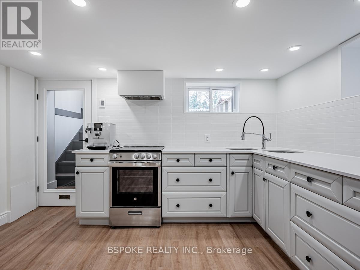 Bsmt - 4 Hartford Avenue, Toronto, Ontario  M4L 1N9 - Photo 7 - E13445354