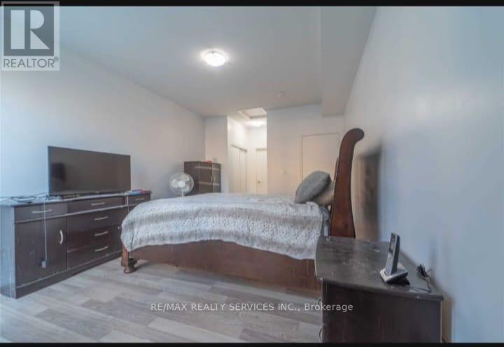 11a Falaise Road, Toronto, Ontario  M1E 3B6 - Photo 4 - E13445480