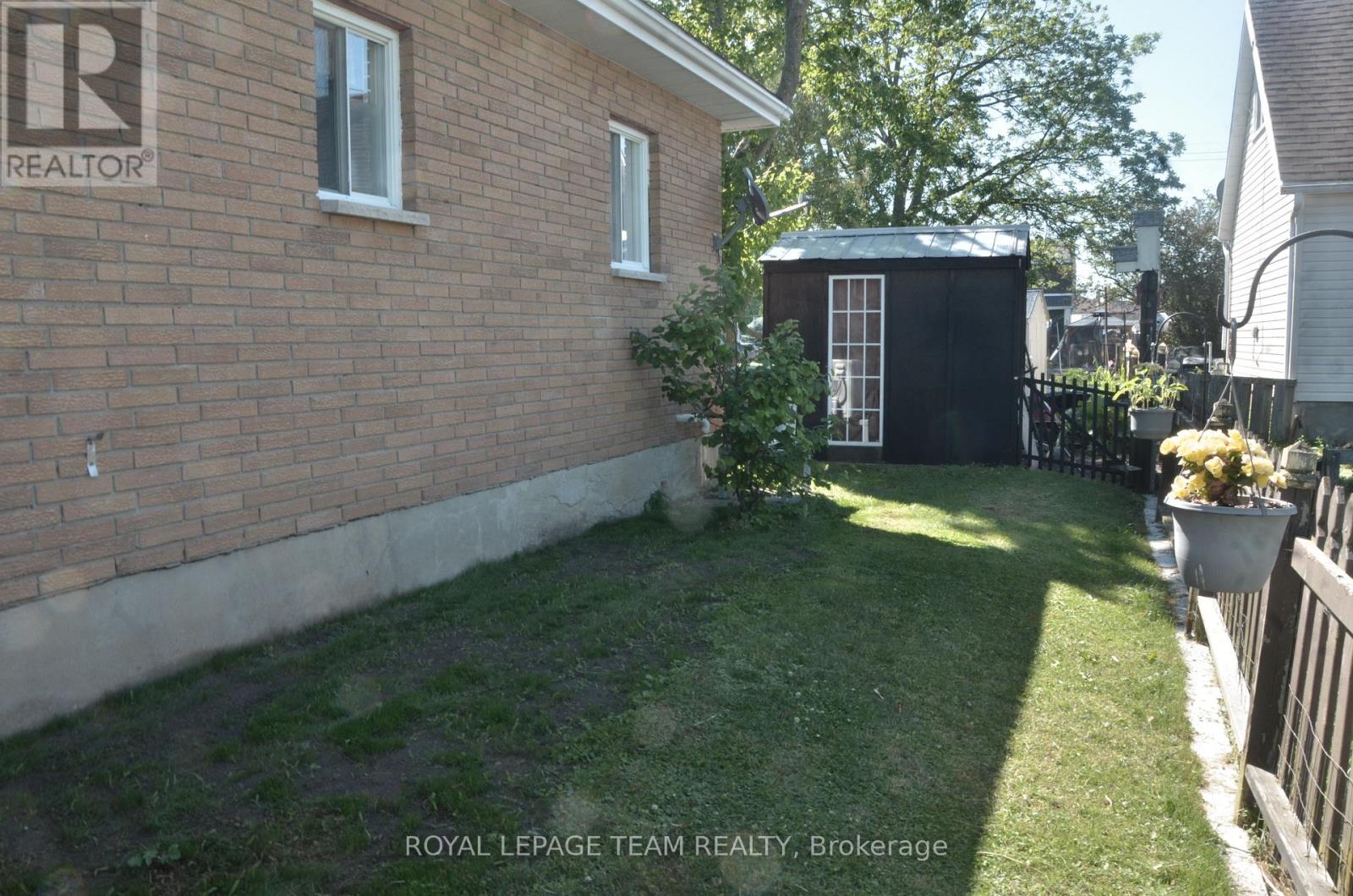 3040 Walker Street, Edwardsburgh/cardinal, Ontario  K0E 1E0 - Photo 29 - X12898338