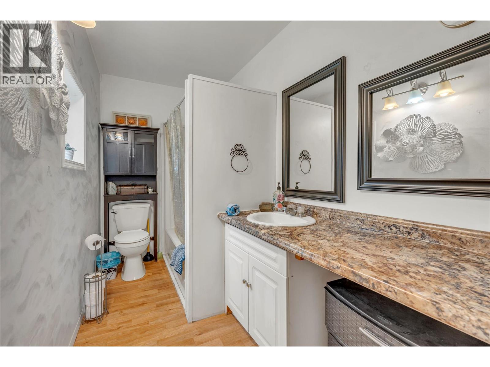 1530 Main Street N, Olalla, British Columbia  V0X 1N6 - Photo 13 - 10390962