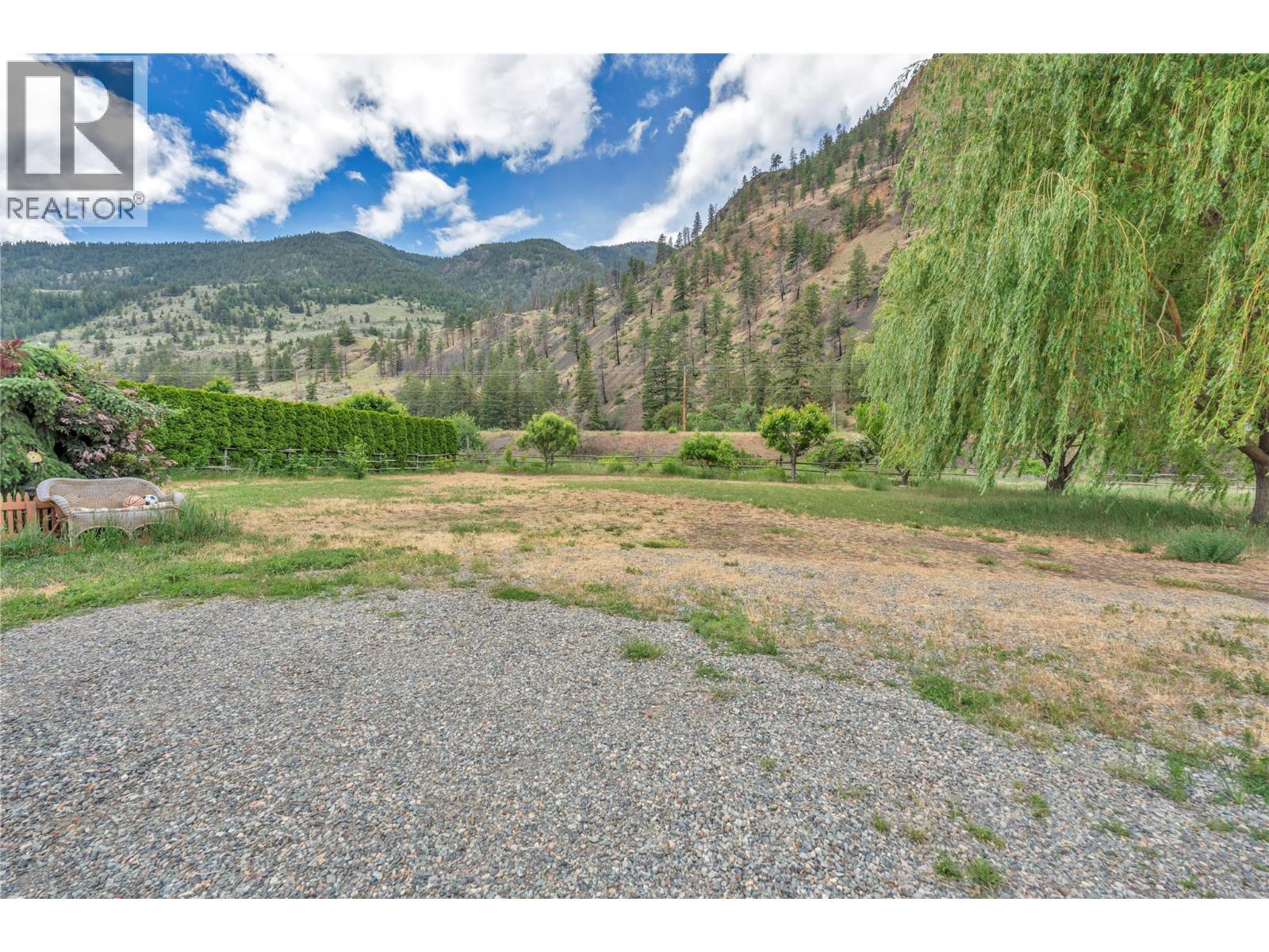 1530 Main Street N, Olalla, British Columbia  V0X 1N6 - Photo 33 - 10390962