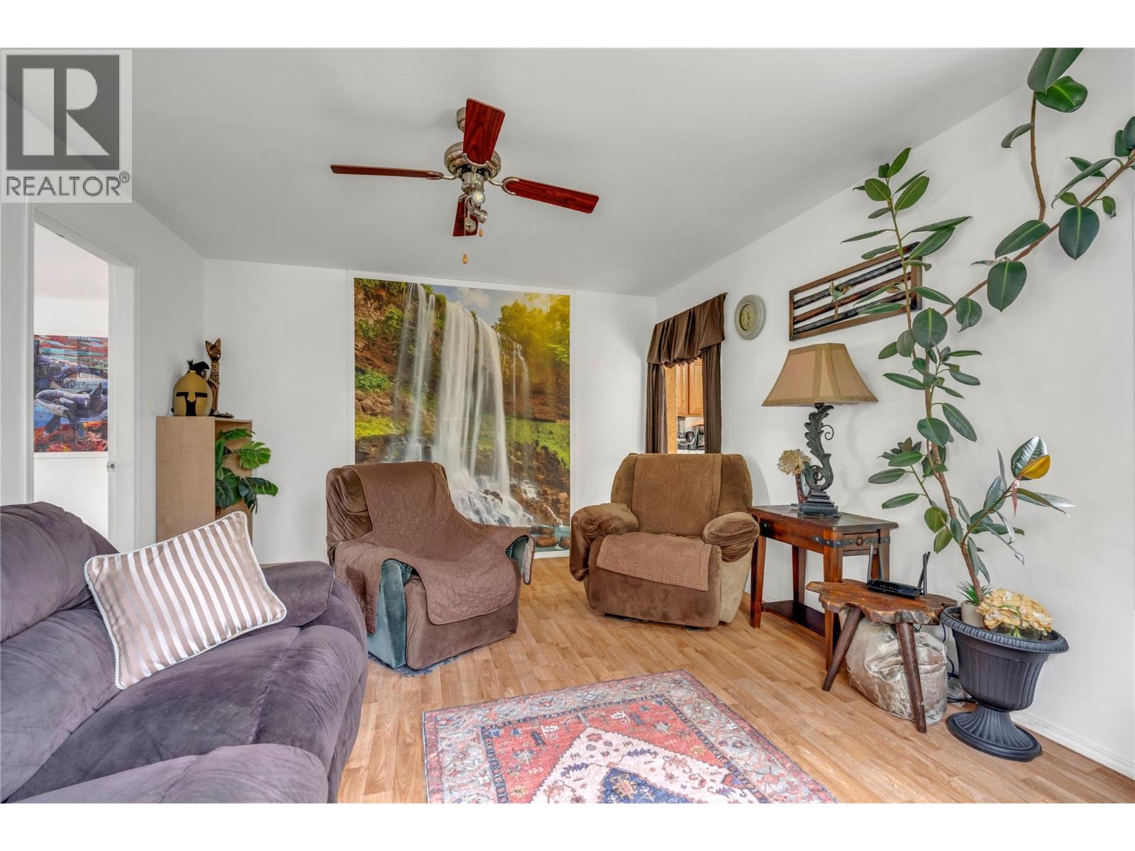 1530 Main Street N, Olalla, British Columbia  V0X 1N6 - Photo 4 - 10390962