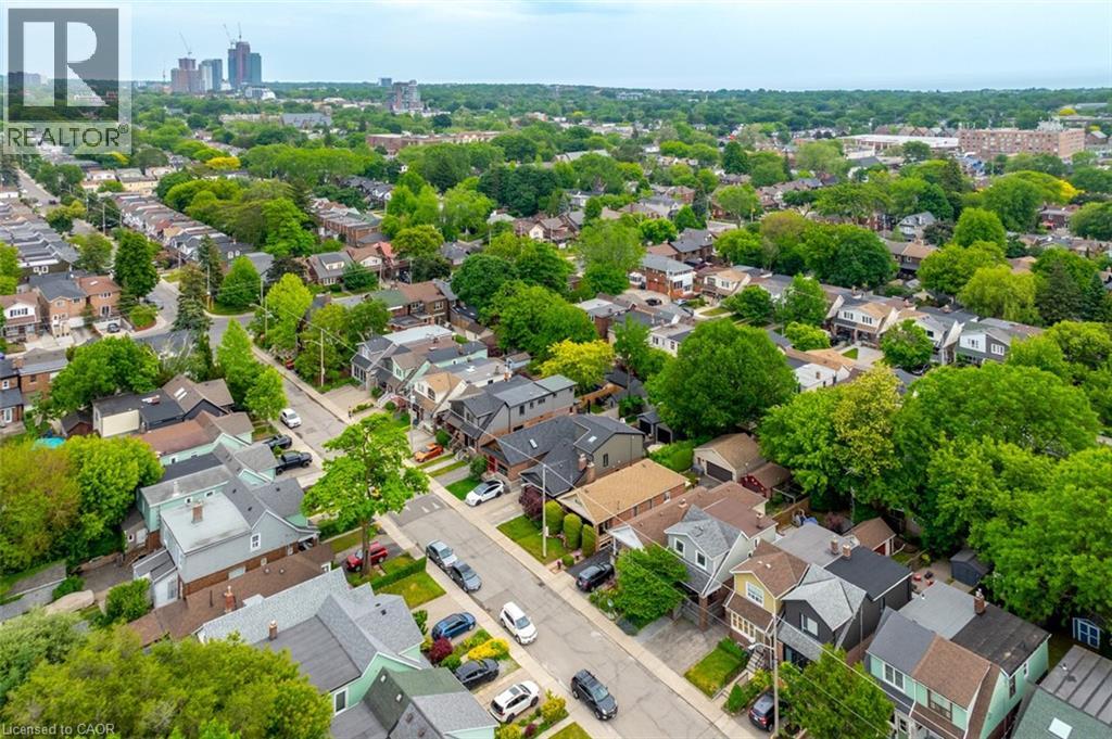 137 Springdale Boulevard, Toronto, Ontario  M4J 1W8 - Photo 35 - 40838781
