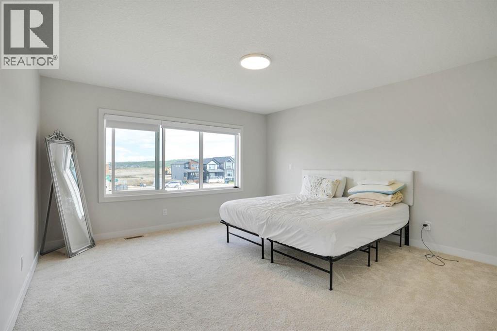 101 Wolf Hollow Terrace SE, Calgary, Alberta  T2X 6C5 - Photo 16 - A2320612
