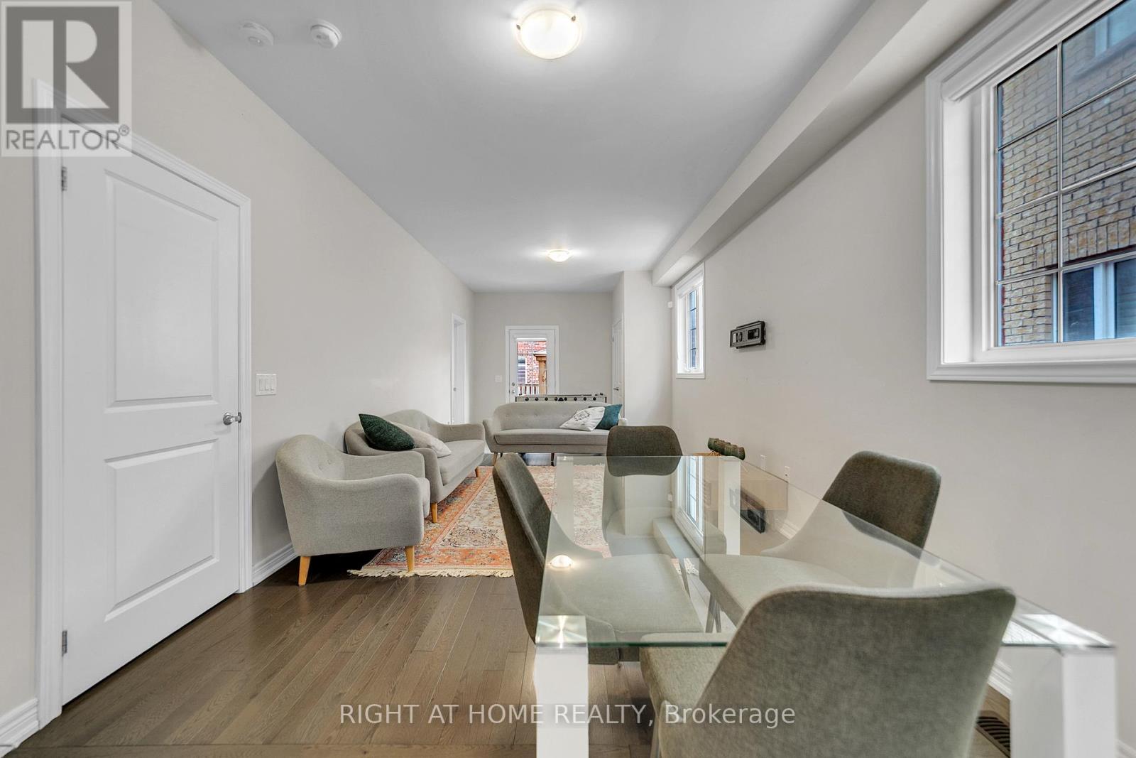 126 Blackwell Crescent, Bradford West Gwillimbury (Bradford), Ontario  L3Z 4L3 - Photo 13 - N13445306