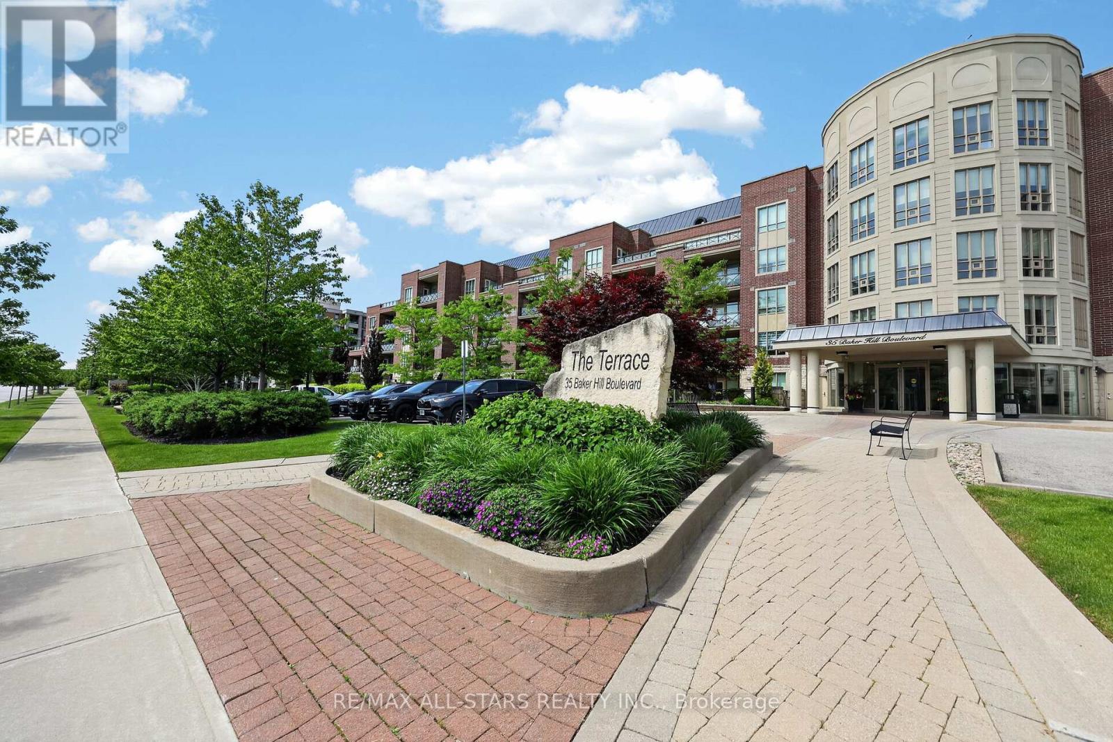 115 - 35 Baker Hill Boulevard, Whitchurch-Stouffville, Ontario  L4A 1P8 - Photo 2 - N13445328