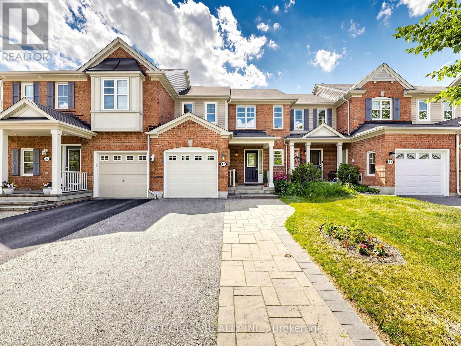 47 GREENHOUSE LANE, Whitchurch-Stouffville, Ontario