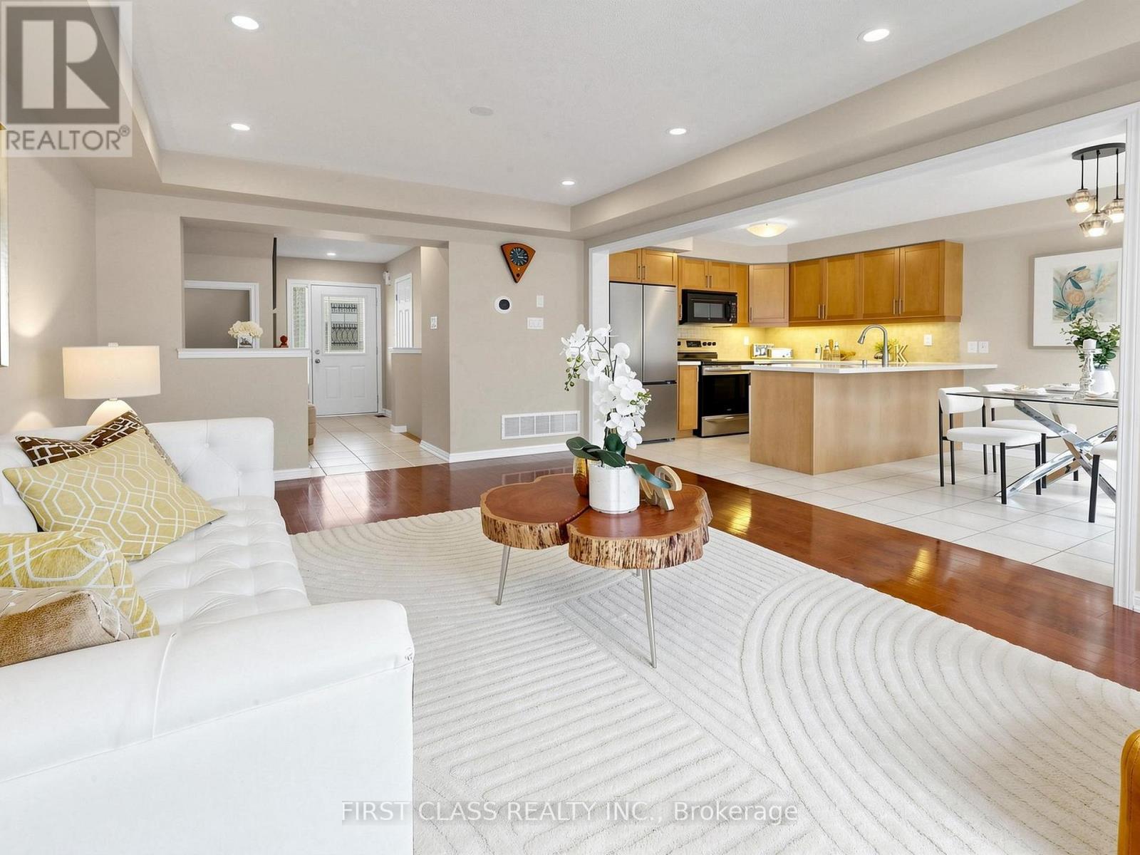 47 Greenhouse Lane, Whitchurch-Stouffville, Ontario  L4A 0R1 - Photo 6 - N13445458