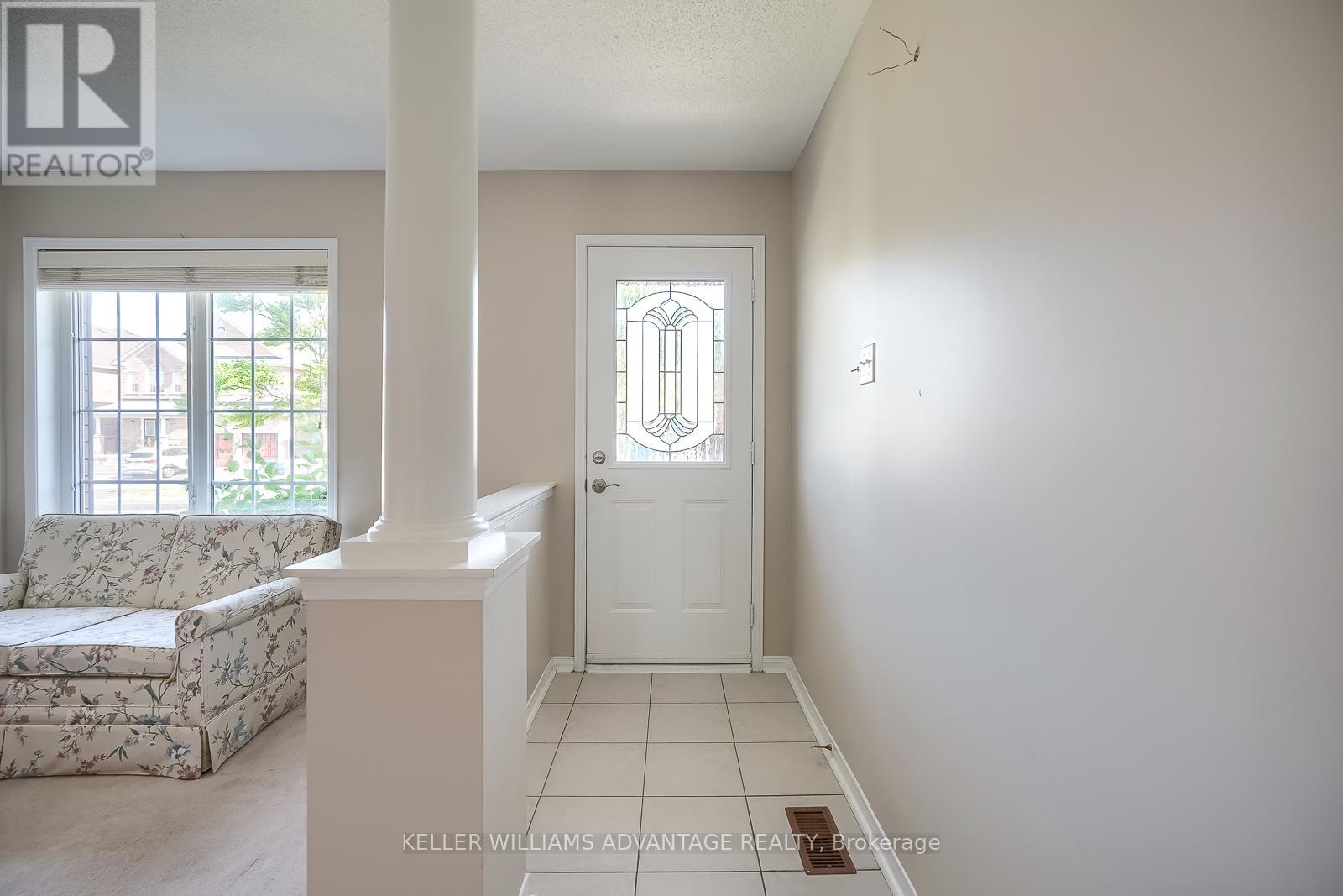 312 Castlemore Avenue, Markham, Ontario  L6C 2R5 - Photo 3 - N13445514