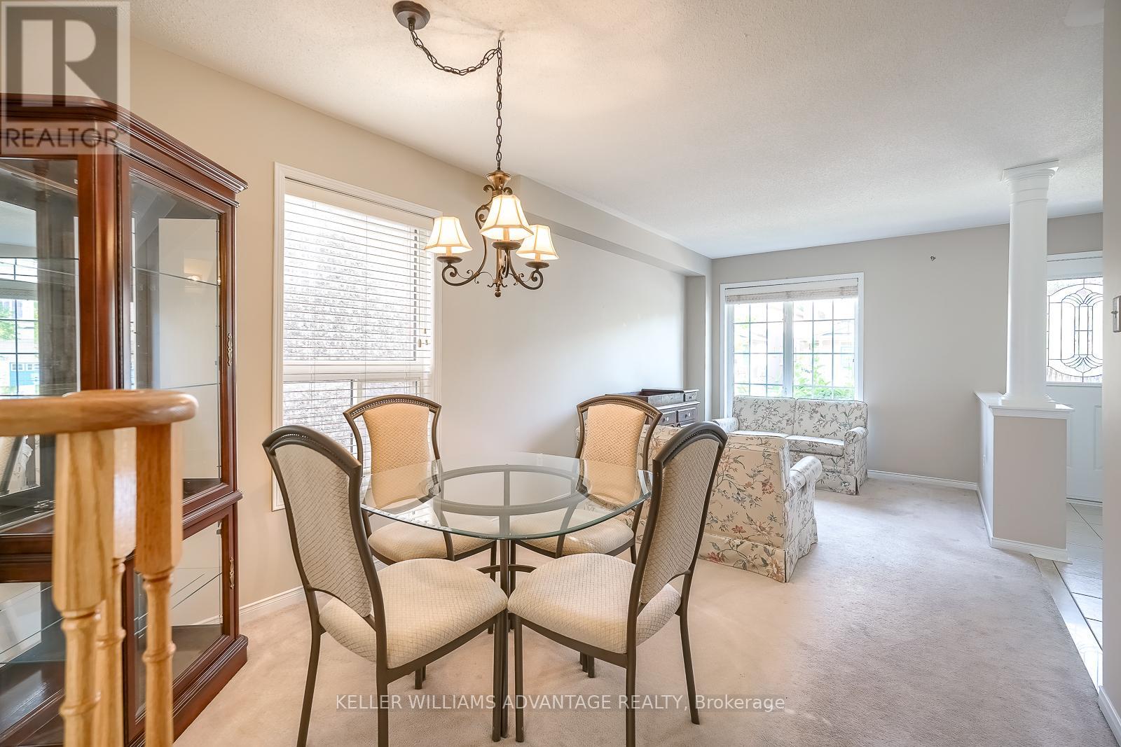 312 Castlemore Avenue, Markham, Ontario  L6C 2R5 - Photo 9 - N13445514