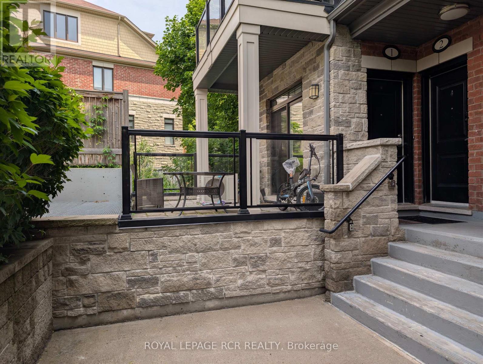 1 - 196 PINE GROVE ROAD, Vaughan, Ontario