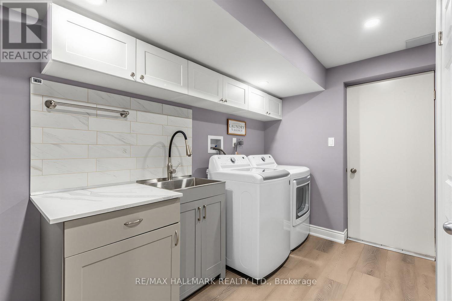 4 Debonair Street, Richmond Hill, Ontario  L4C 0R2 - Photo 32 - N13445678