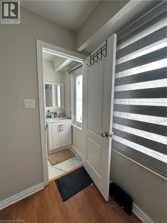 7255 Dooley Drive Unit# 56, Mississauga, Ontario  L4T 2S7 - Photo 4 - 40837577