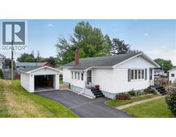 17 Hazelton Avenue, Moncton, New Brunswick