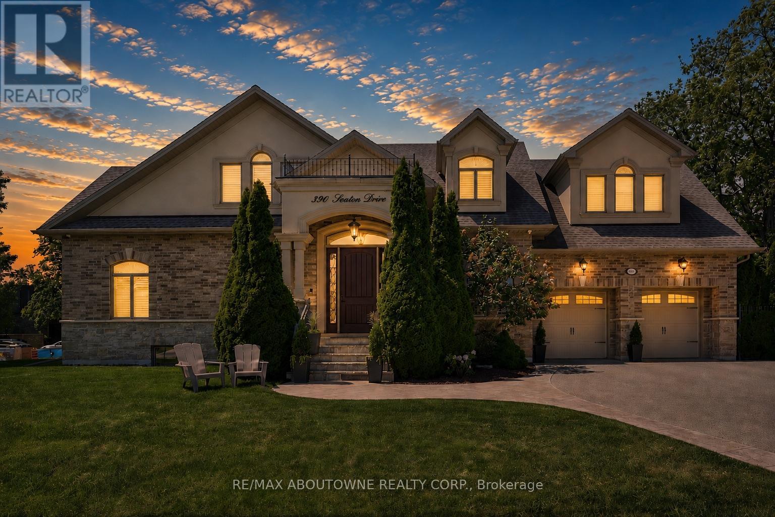 390 SEATON DRIVE, Oakville, Ontario