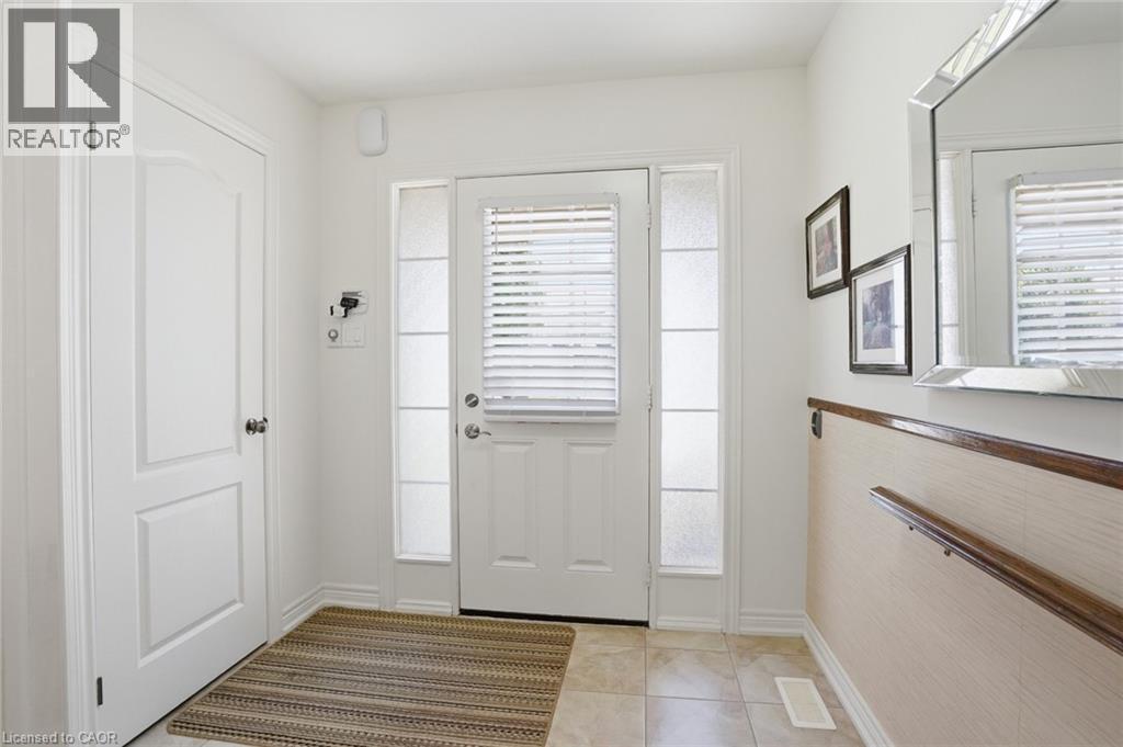 6382 Dilalla Crescent, Niagara Falls, Ontario  L2H 0C9 - Photo 5 - 40838834
