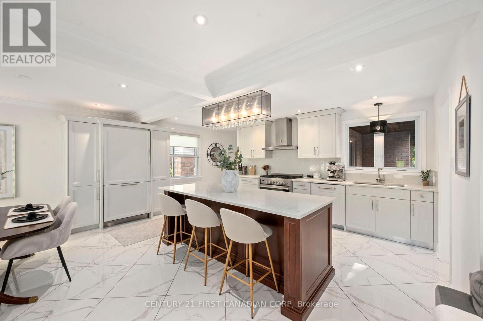 43 Compton Crescent, London South, Ontario  N6C 4E9 - Photo 7 - X13445816