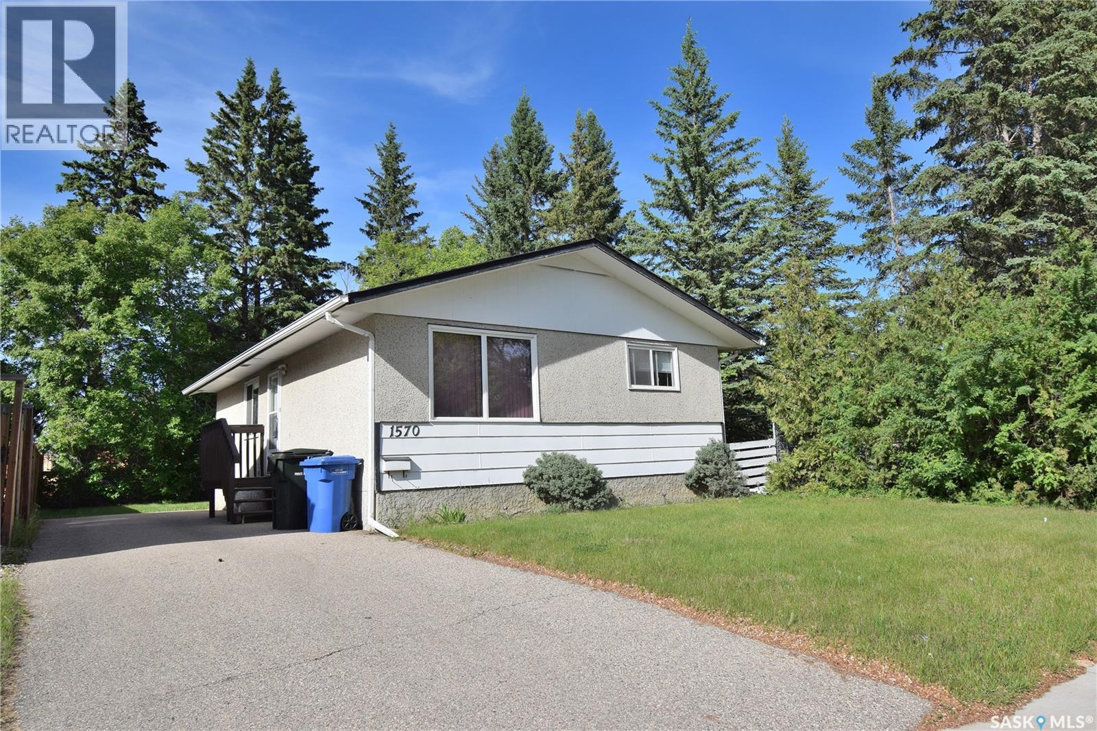1570 4th STREET E, prince albert, Saskatchewan