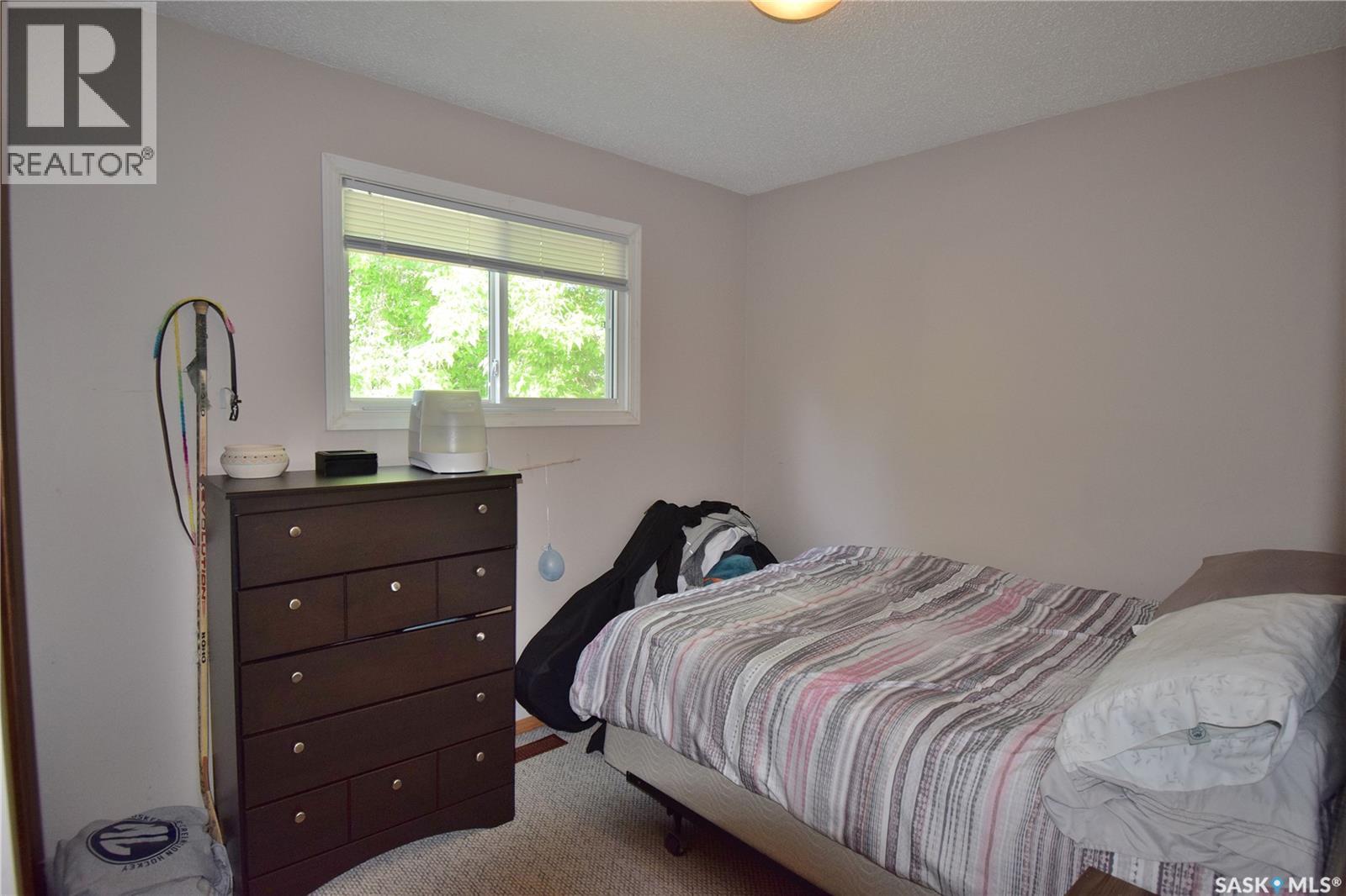 1570 4th Street E, Prince Albert, Saskatchewan  S6V 6K4 - Photo 9 - SK039378