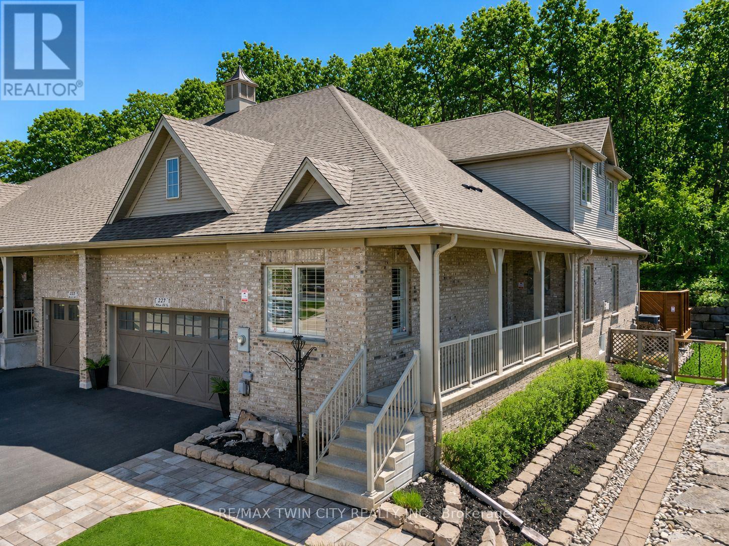 227 Chestnut Hill Crescent, Kitchener, Ontario N2P 2X3 - Photo 37 - X13053764
