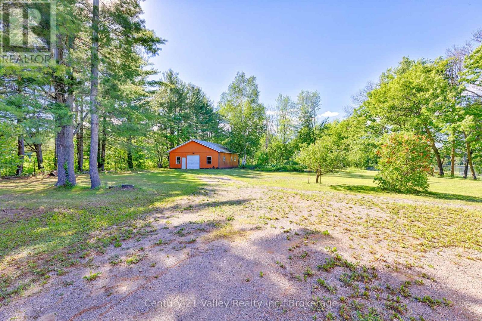 1220 Westross Road, Whitewater Region, Ontario  K0J 1K0 - Photo 2 - X13445906