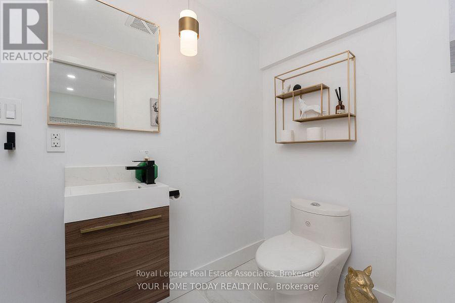 14 Gower Road, Halton Hills, Ontario  L7G 1E5 - Photo 12 - W13445304