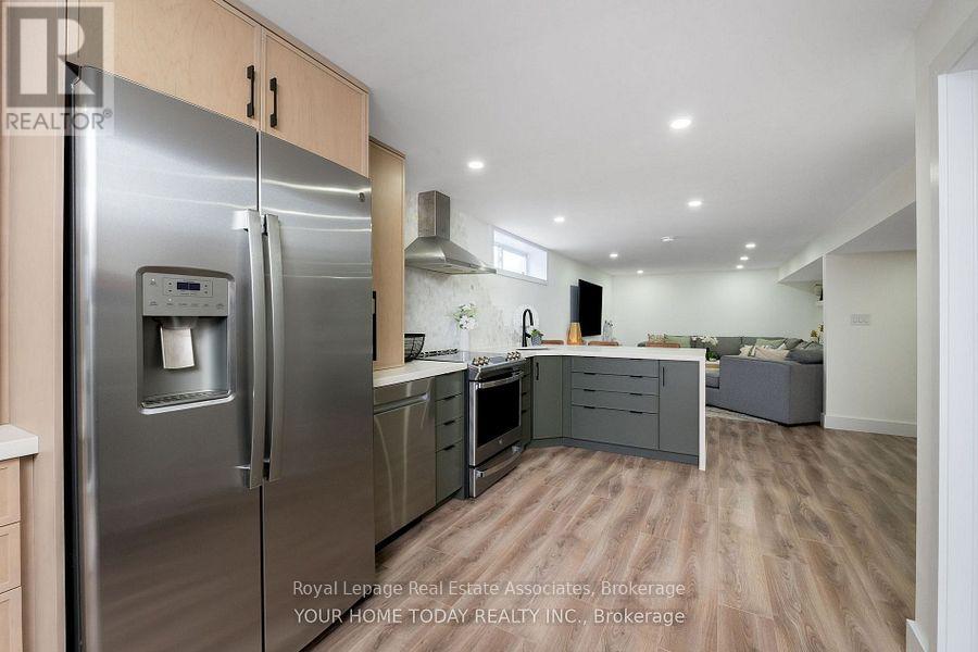 14 Gower Road, Halton Hills, Ontario  L7G 1E5 - Photo 4 - W13445304
